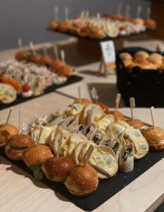 Buffet Terre et Mer 15,20/pers.